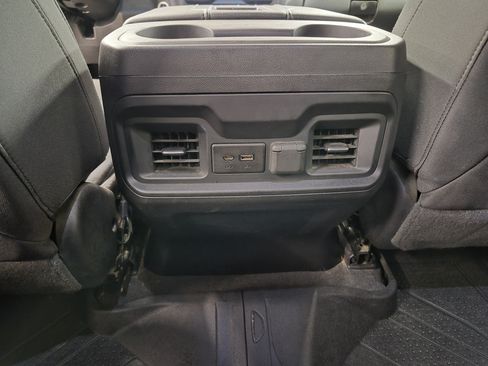 Used 2019 Chevrolet Silverado 1500 LT Trail Boss AWD/4WD image 20