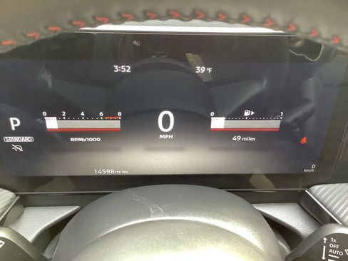 Used 2025 Nissan Kicks SR w/ SR Premium Package image 29