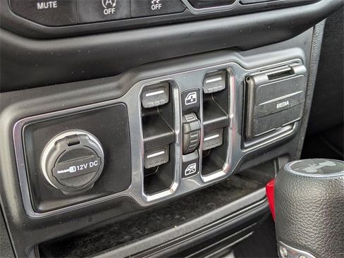 Used 2020 Jeep Wrangler Unlimited Sport image 24