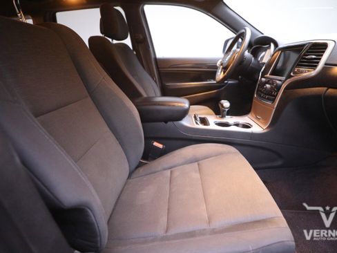 Used 2015 Jeep Grand Cherokee Laredo w/ Quick Order Package 23E image 11