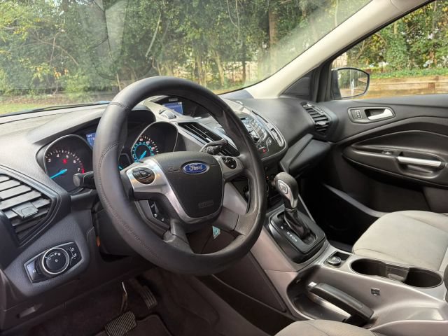 Used 2015 Ford Escape SE AWD/4WD image 12