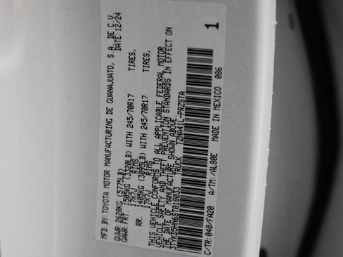 Used 2025 Toyota Tacoma SR image 22