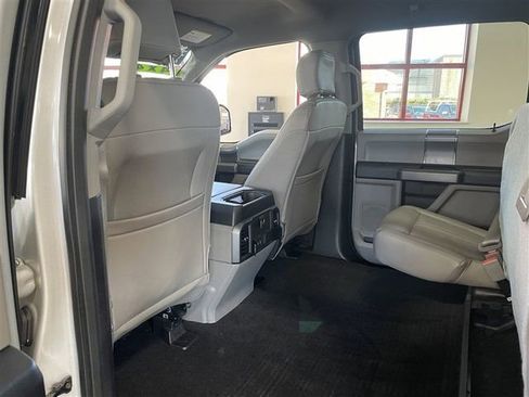 Used 2018 Ford F150 XLT w/ Equipment Group 302A Luxury image 29