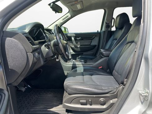 Used 2017 Chevrolet Traverse LT AWD/4WD image 11