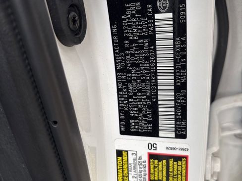 Used 2024 Toyota Camry LE image 25