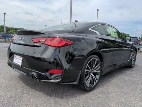 Used 2021 INFINITI Q60 3.0t Luxe w/ Essential Package AWD/4WD image 4