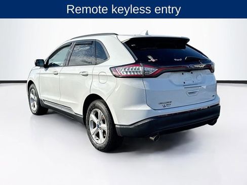 Used 2015 Ford Edge SE image 6