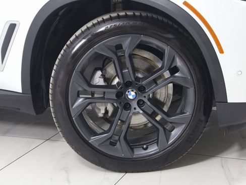 Used 2019 BMW X5 xDrive40i w/ Executive Package image 15