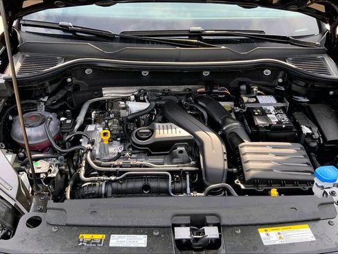 New 2026 Volkswagen Taos S FWD image 12