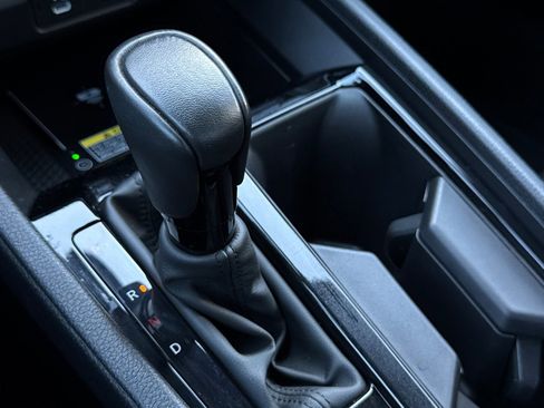 Used 2025 Honda Accord Sport image 18