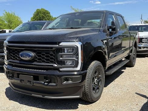 New 2026 Ford F250 XL image 2