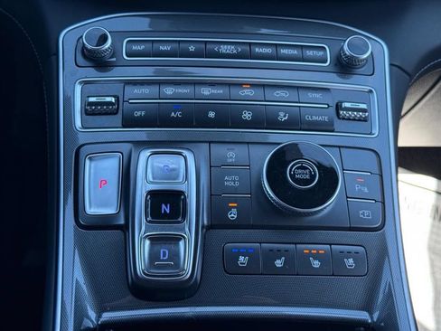 Used 2023 Hyundai Santa Fe Calligraphy FWD image 23