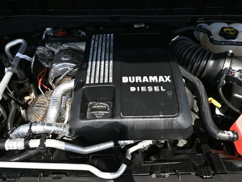 Used 2024 GMC Sierra 1500 AT4 w/ AT4 Premium Package AWD/4WD image 17