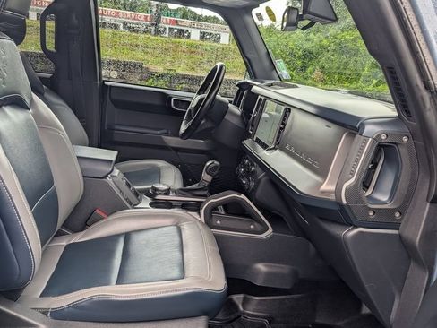 Used 2023 Ford Bronco Outer Banks AWD/4WD image 21