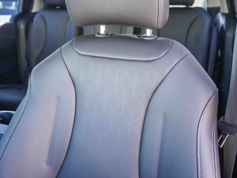 New 2026 Kia Carnival SX w/ SX Dark Edition Package FWD image 28