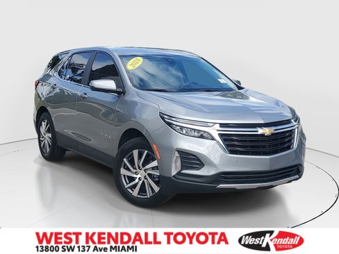 Used 2024 Chevrolet Equinox LT image 1
