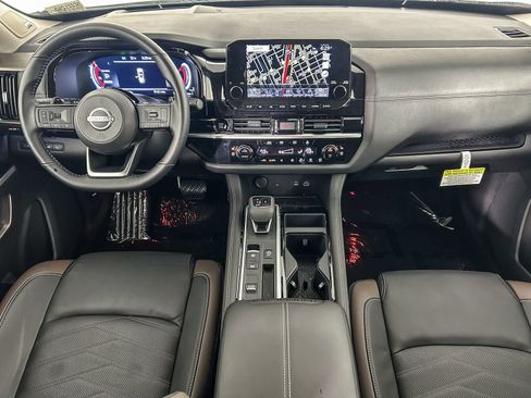 Certified 2025 Nissan Pathfinder Platinum w/ Cargo Package image 13