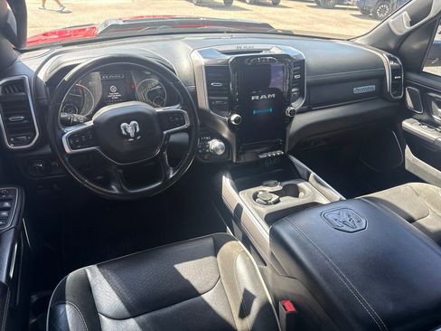 Used 2021 RAM 1500 Laramie AWD/4WD image 12