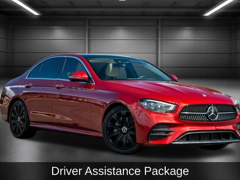 Used 2023 Mercedes-Benz E 350 Sedan image 3