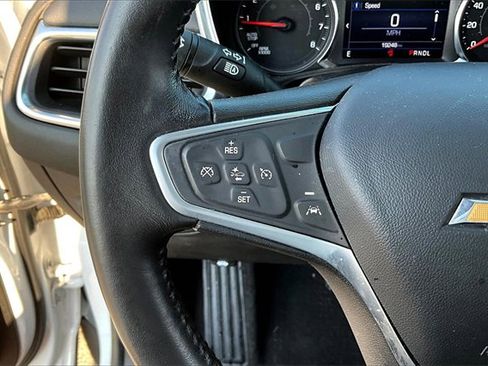 Used 2022 Chevrolet Equinox LT image 11