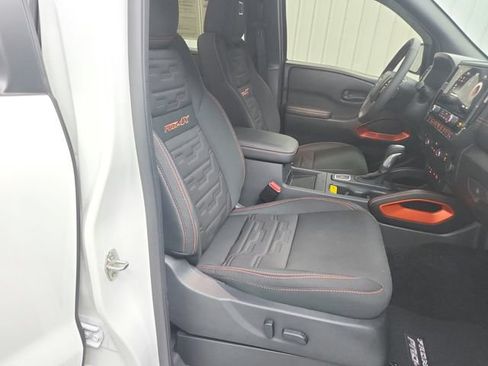 Used 2026 Nissan Frontier PRO-4X w/ Pro-4x Convenience Package AWD/4WD image 38