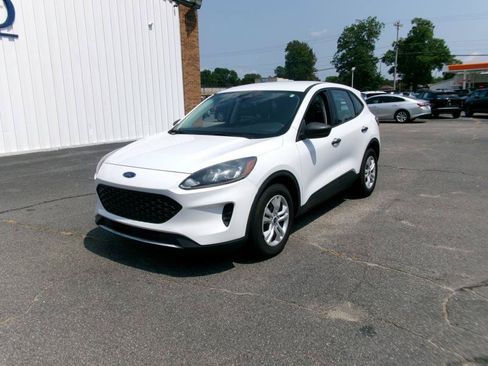 Used 2022 Ford Escape S FWD image 2