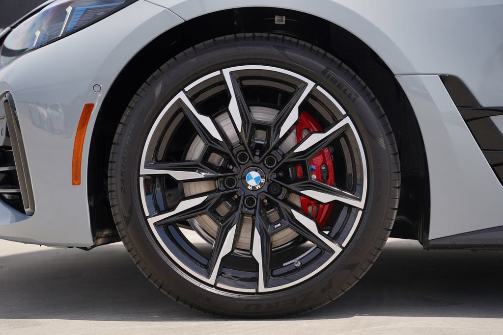New 2026 BMW 440i xDrive w/ Premium Package AWD/4WD image 5