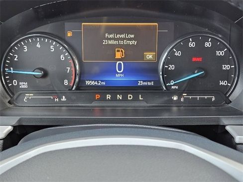 Used 2023 Ford Explorer XLT image 24