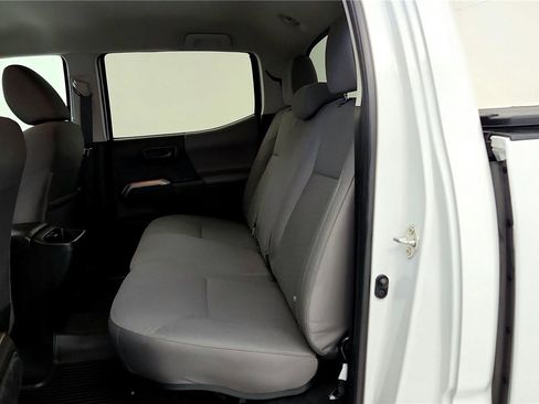 Used 2023 Toyota Tacoma SR5 AWD/4WD image 21
