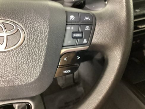Used 2025 Toyota Camry LE FWD image 15