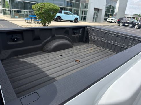 Used 2023 Ford F350 Lariat w/ Lariat Ultimate Package AWD/4WD image 13