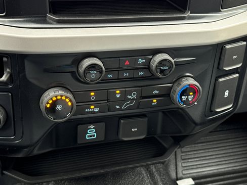 New 2025 Ford F350 XL w/ XL Chrome Package image 19