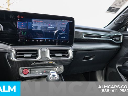 Used 2025 Ford Mustang Premium image 32