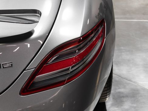 Used 2012 Mercedes-Benz SLS AMG Coupe image 50