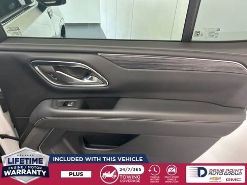 Used 2022 GMC Yukon SLT w/ SLT Luxury Package RWD image 34