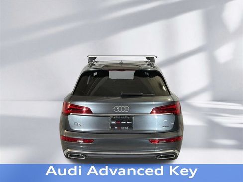 Used 2023 Audi Q5 2.0T Premium w/ Convenience Package AWD/4WD image 22