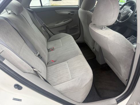 Used 2009 Toyota Corolla LE image 12