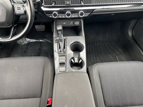 Used 2022 Honda Civic EX image 11