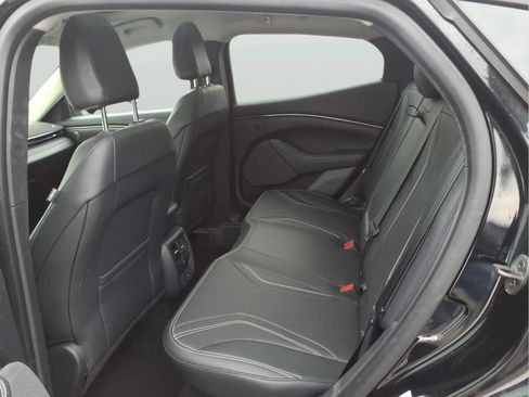 Used 2023 Ford Mustang Mach-E Premium image 9