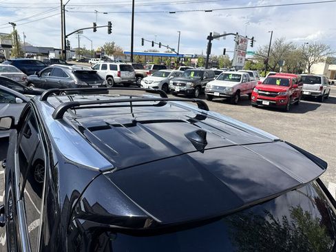 Used 2018 Toyota Highlander Limited Platinum image 16