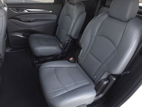 Used 2023 Buick Enclave Essence w/ Sport Touring Edition image 27