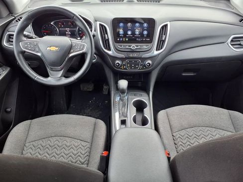Used 2024 Chevrolet Equinox LT image 9