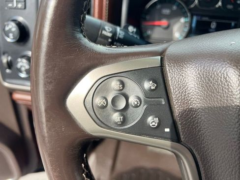Used 2016 Chevrolet Silverado 2500 High Country w/ Duramax Plus Package AWD/4WD image 40