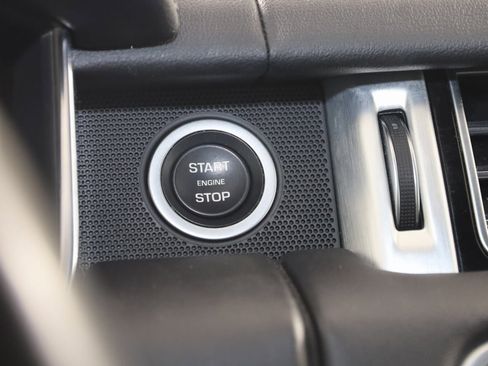 Used 2022 Land Rover Range Rover Westminster Edition image 29