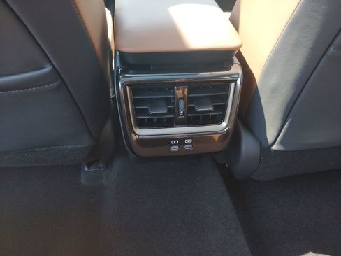 New 2026 Toyota Crown Signia AWD/4WD image 10