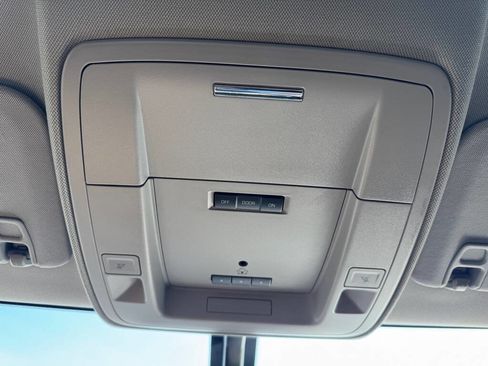 Used 2019 GMC Sierra 2500 SLT image 35