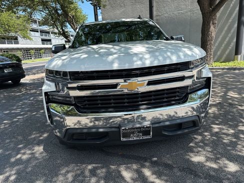 Used 2021 Chevrolet Silverado 1500 LT RWD image 2