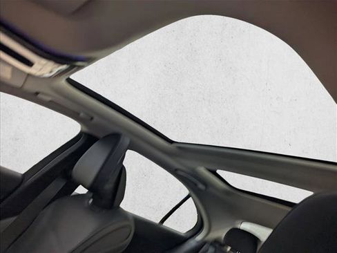 Certified 2025 Mercedes-Benz C 300 Sedan image 15