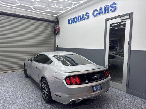 Used 2015 Ford Mustang GT w/ Enhanced Security Package image 3