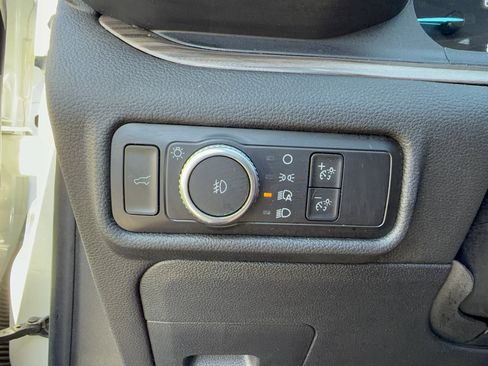 Certified 2022 Ford Explorer Limited w/ Limited Technology Package RWD image 28